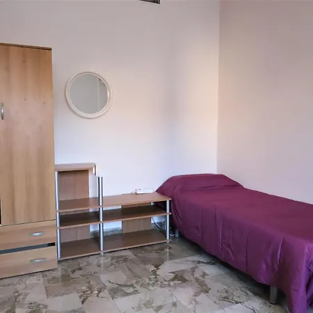 Solo Single Under 40 - Fkk Naturist Culture - Volunteer Welcome Séjour chez l'habitant Palerme